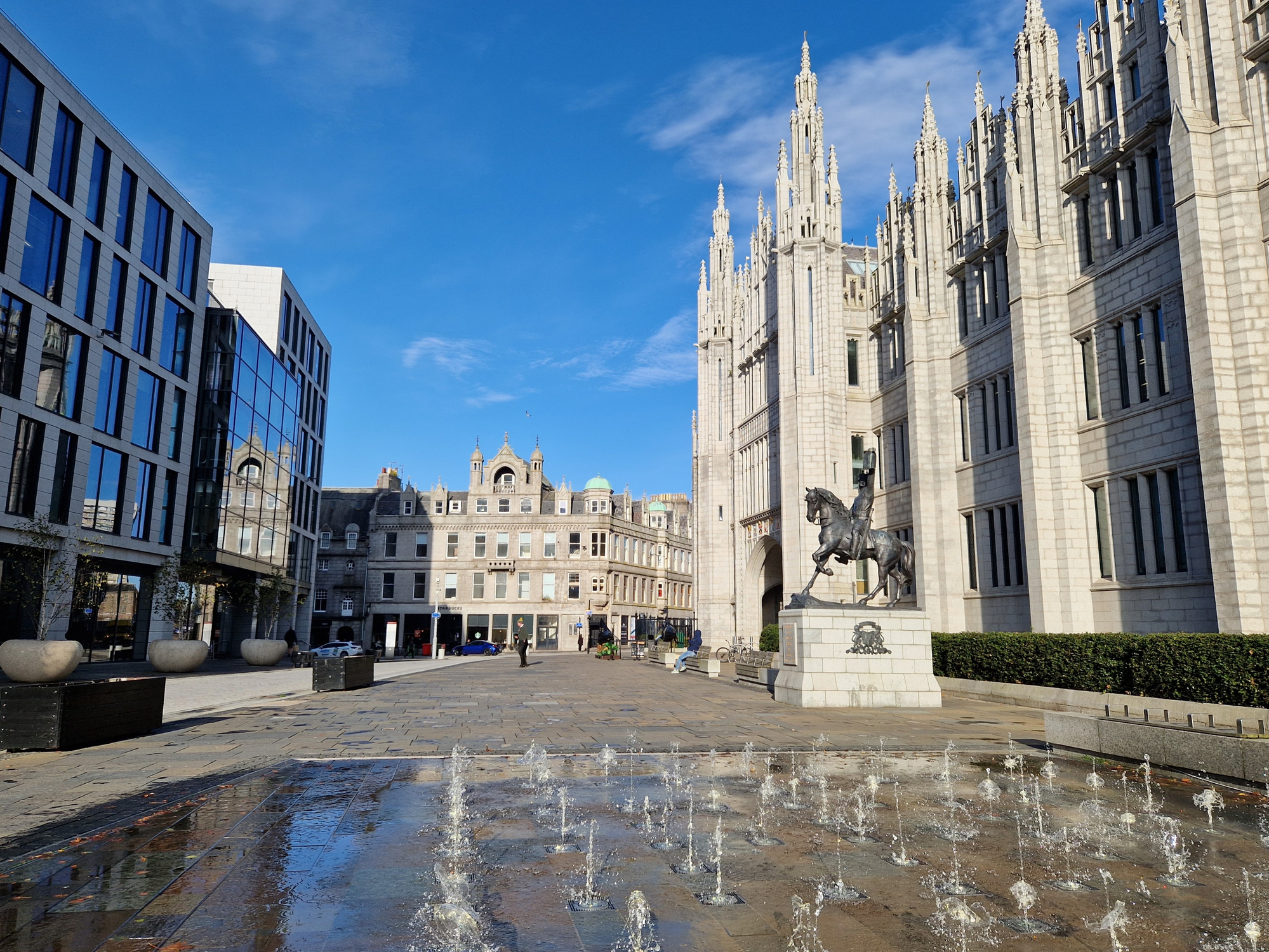 Land and the public sector